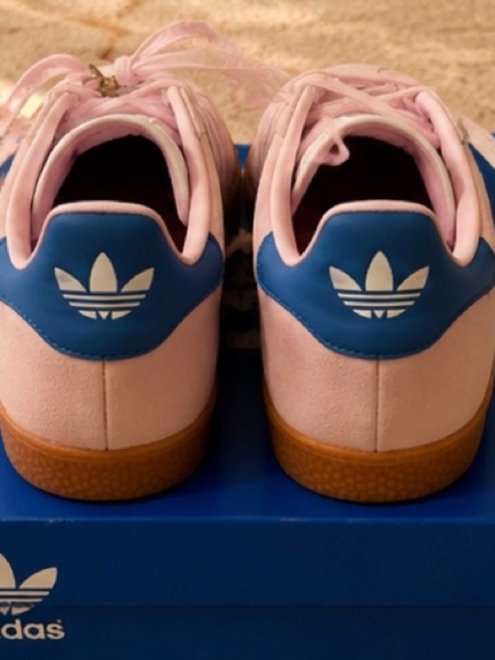adidas Originals Gazelle J Pink/Blue Suede Low Top Sneakers Kids US 6.5 JQ5995 - Picture 4 of 6